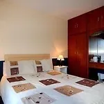 Hillview Self Catering *