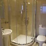 Hillview Self Catering Apartman *