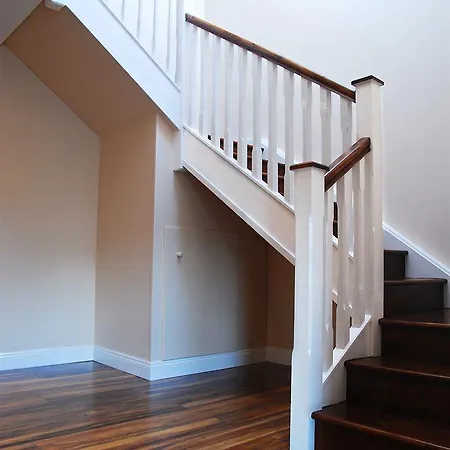 Hillview Self Catering *