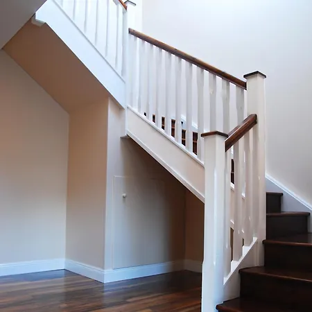 Hillview Self Catering *