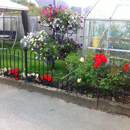 Hillview Self Catering * Lusk