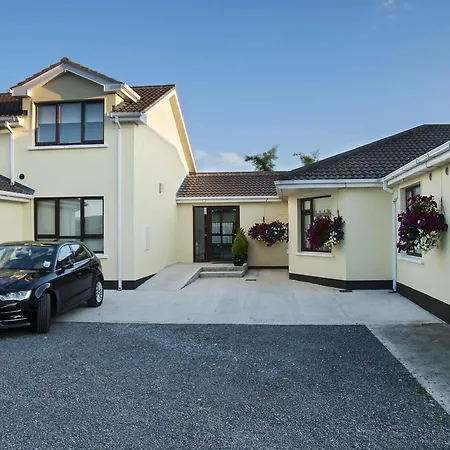 Hillview Self Catering Apartment *