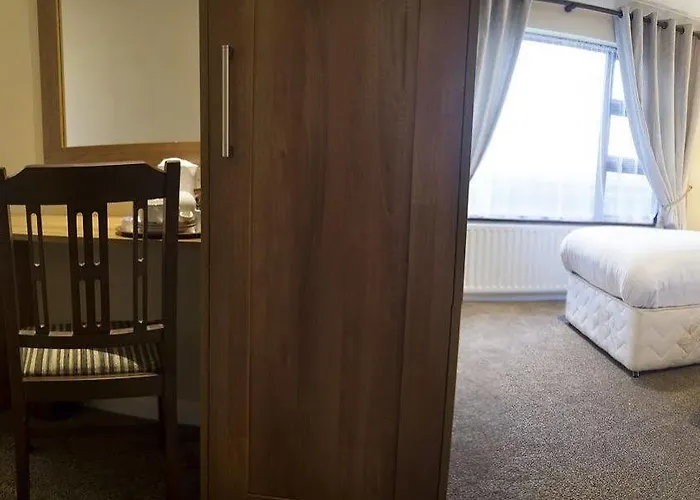 Апартаменты Hillview Self Catering